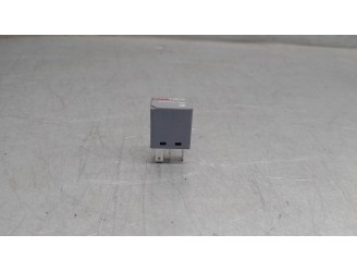 Recambio de rele para citroën c1 1.0 vti referencia OEM IAM 9008087021 
