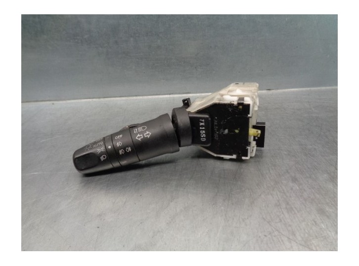 Recambio de mando luces para nissan tiida (c11x/sc11x) 1.5 dci turbodiesel cat referencia OEM IAM 25540EM00E 
