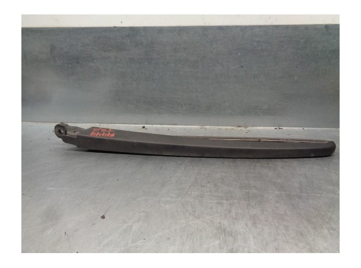 Recambio de brazo limpia trasero para hyundai tucson (jm) 2.0 crdi cat referencia OEM IAM 988112E000  