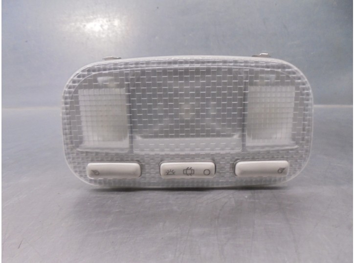 Recambio de luz interior para citroën c-elysée exclusive referencia OEM IAM 9680713880 