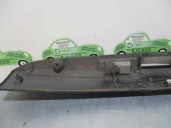 Recambio de molduras traseras para kia carnival 2.9 crdi cat referencia OEM IAM 925014D010 