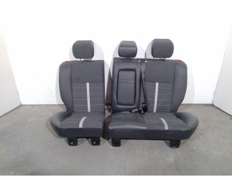 Recambio de asientos traseros para ford kuga i 2.0 tdci referencia OEM IAM 1726429 1726429 