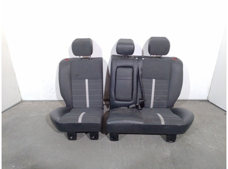 Recambio de asientos traseros para ford kuga i 2.0 tdci referencia OEM IAM 1726429 1726429 