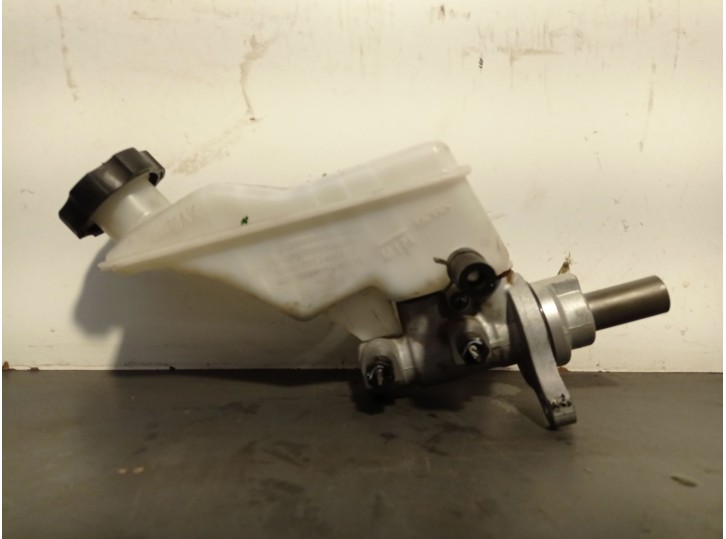 Recambio de bomba freno para hyundai tucson (tl, tle) 1.6 crdi referencia OEM IAM 58510D7100  