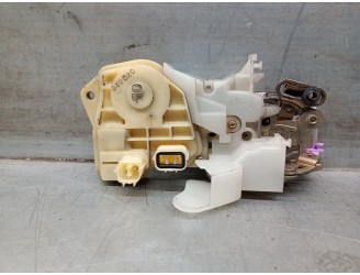 Replacement front right door lock for Honda Civic VII Hatchback (EU, EP, EV) 1.7 CTDi (EP4, EU9) OEM IA reference