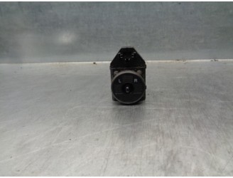 Replacement mirror control for Hyundai Tucson (JM) 2.0 CRDi cat OEM IAM reference 45554S 