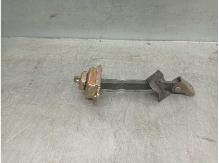Recambio de retenedor puerta para mitsubishi space star (dg0) 1.3 cat referencia OEM IAM 