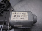 Recambio de elevalunas delantero derecho para citroën c-elysée exclusive referencia OEM IAM 9677416880 2 PINES 4 PUERTAS