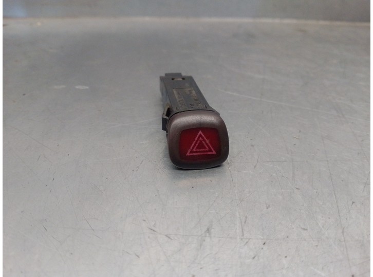 Recambio de warning para volvo s80 berlina 2.5 turbodiesel referencia OEM IAM 9168302 