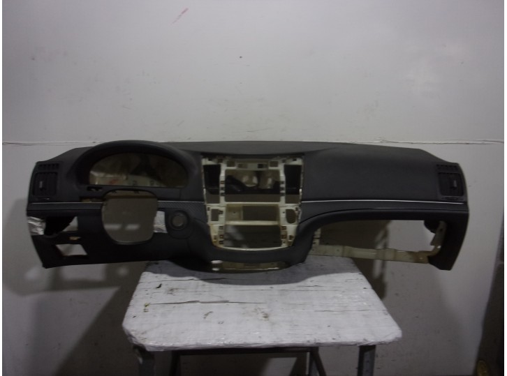 Recambio de salpicadero para hyundai ix 55 style referencia OEM IAM 847103J110WK NEGRO 