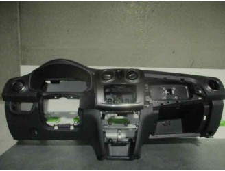 Recambio de salpicadero para dacia sandero ii 0.9 tce cat referencia OEM IAM NEGRO 