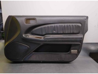 Replacement front right door trim panel for Nissan Maxima QX (A32) 3.0 V6 24V CAT OEM IAM reference 8090035U04 4 DOOR