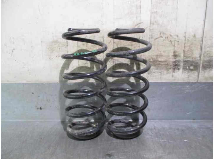 Recambio de muelle amortiguacion para toyota auris 1.4 turbodiesel cat referencia OEM IAM 4823102A60 