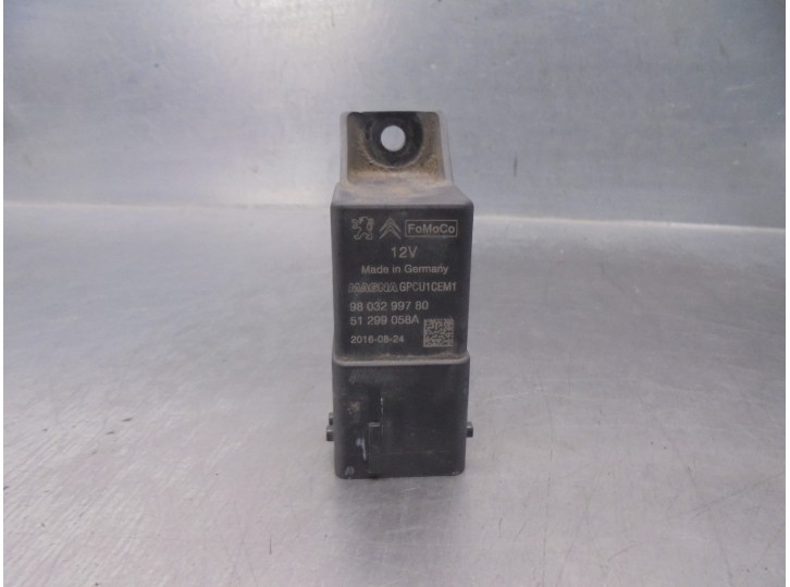 Recambio de caja precalentamiento para citroën c-elysée exclusive referencia OEM IAM 9803299780 512990508A FOMOCO