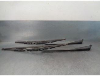 Recambio de brazo limpia delantero derecho para opel corsa a 1.4 cat (l48) referencia OEM IAM 90119221  