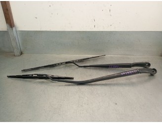 Recambio de brazo limpia delantero derecho para hyundai i20 ii (gb, ib) 1.2 referencia OEM IAM 98321C8000 98311C8010 