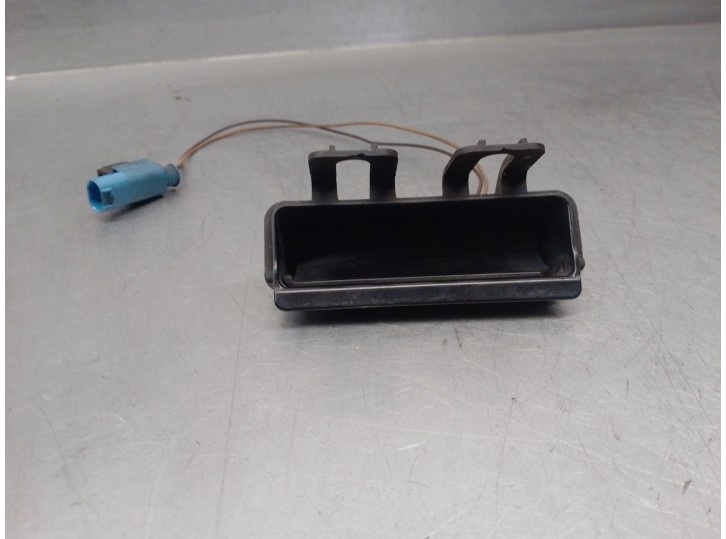 Replacement tailgate outer handle for Smart Coupe 0.8 CDi CAT OEM IAM reference A4517470187 2 PINS 3 DOORS