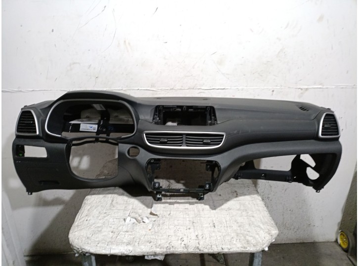 Recambio de salpicadero para hyundai tucson (tl, tle) 1.6 crdi referencia OEM IAM 84710D7AA0TRY 84710D7AA0TRY 