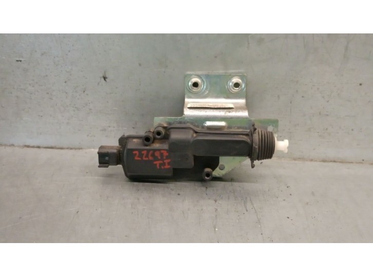 Recambio de motor cierre centralizado trasero izquierdo para chrysler pt cruiser (pt_) 2.2 crd referencia OEM IAM 5067505AB 5067