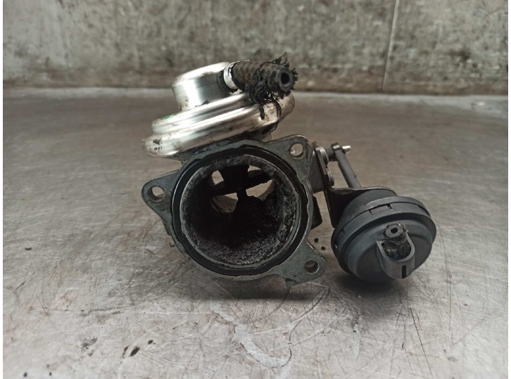 Recambio de valvula egr para skoda octavia combi (1u5) 1.9 tdi referencia OEM IAM 038131501E 