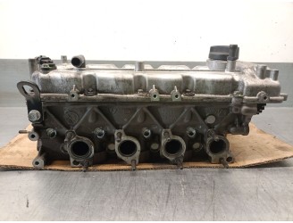 Replacement cylinder head for Kia Cee'd hatchback (ed) 1.6 crdi 115 OEM IAM reference 221112A200 221002A200 