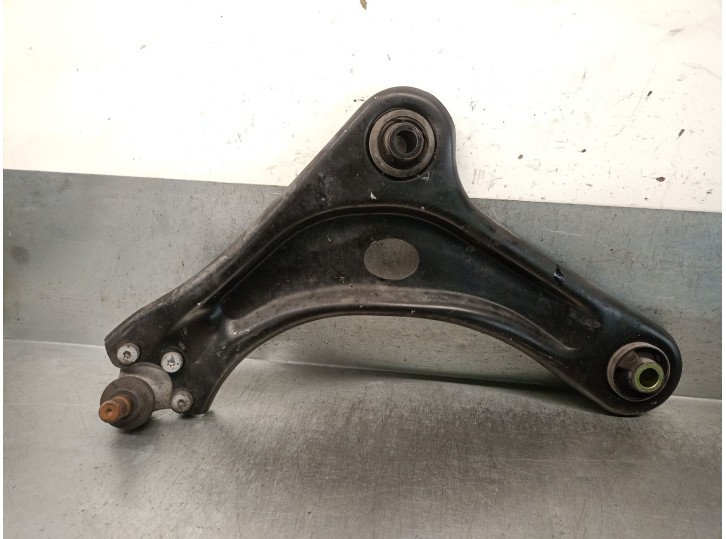 Recambio de brazo suspension inferior delantero izquierdo para citroën c4 cactus 1.6 bluehdi 100 referencia OEM IAM 9803286580 9