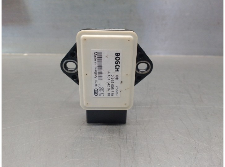Recambio de sensor para smart coupe 0.8 cdi cat referencia OEM IAM A4515420718 0265005789 BOSCH