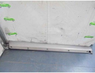 Recambio de spoiler talonera lateral izquierda para mercedes-benz clase m (w163) 2.7 cdi 20v cat referencia OEM IAM A1636900340 