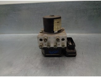 Recambio de abs para opel insignia berlina 2.0 cdti cat referencia OEM IAM 13332549 