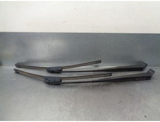 Recambio de brazo limpia delantero derecho para nissan terrano/terrano.ii (r20) 2.7 turbodiesel referencia OEM IAM 288808F000 28