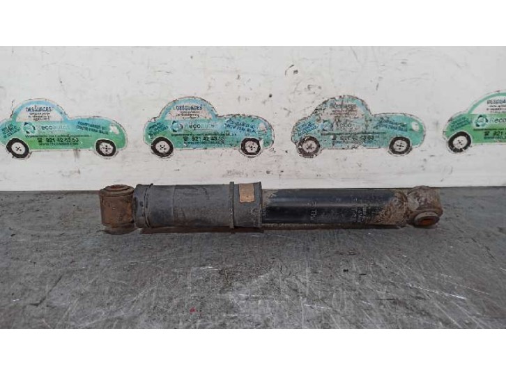 Recambio de amortiguador trasero izquierdo para renault kangoo 1.5 dci diesel referencia OEM IAM 562106197R  