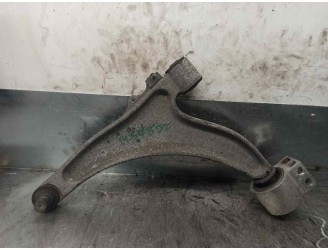 Recambio de brazo suspension inferior delantero izquierdo para opel insignia berlina 2.0 cdti cat referencia OEM IAM 352870 