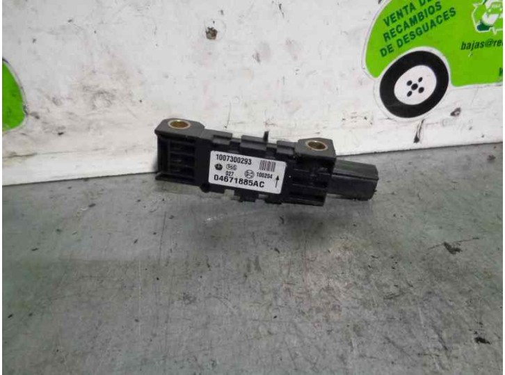 Replacement airbag sensor for Chrysler PT Cruiser (PT) 1.6 16V CAT OEM IAM reference 04671885AC 1007300293 BOSCH