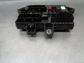 Recambio de caja reles / fusibles para opel insignia berlina 2.0 cdti cat referencia OEM IAM 13277317 
