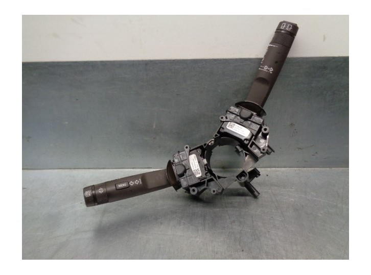 Recambio de mando luces para opel insignia berlina 2.0 cdti cat referencia OEM IAM 1241187 20964880 