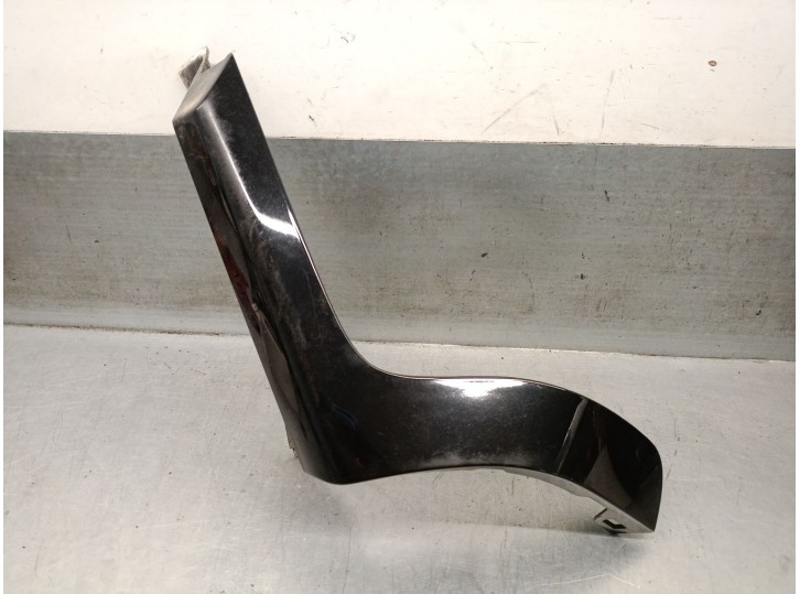 Recambio de molduras traseras para kia niro i (de) 1.6 gdi hybrid referencia OEM IAM 87372G5000 87370G5000 