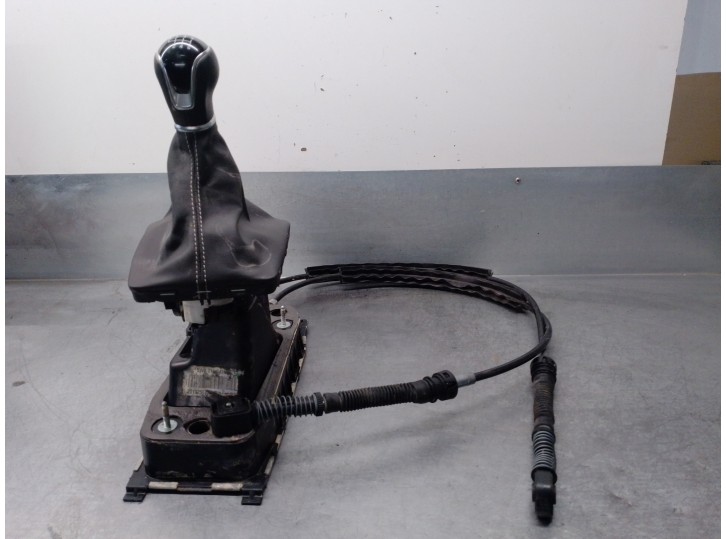 Recambio de palanca cambio para seat leon (kl1) 1.5 16v tsi act referencia OEM IAM 5WA711049AH 5WA711266E 