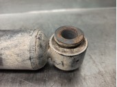 Recambio de amortiguador trasero izquierdo para renault kangoo referencia OEM IAM 8200800724 03071000202 KYB