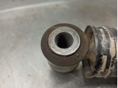 Recambio de amortiguador trasero derecho para renault kangoo referencia OEM IAM 8200800724 03071000202 KYB