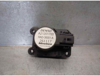 Recambio de motor apertura trampillas climatizador para citroën c4 grand picasso 1.2 12v e-thp referencia OEM IAM A21201700 