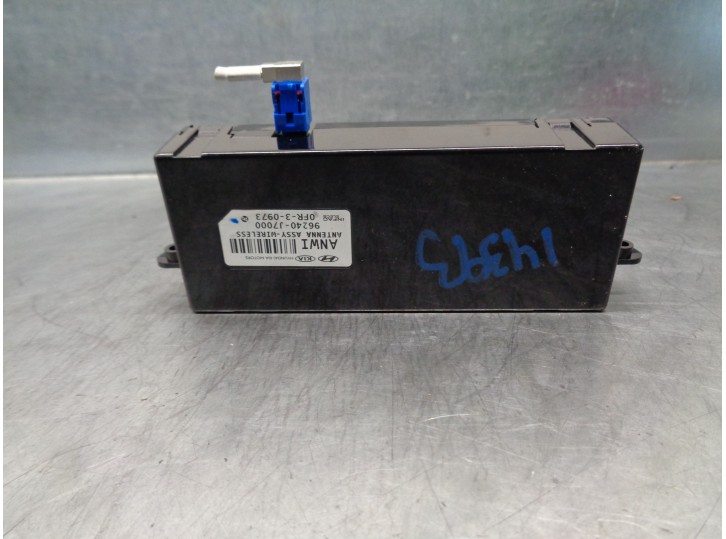 Recambio de antena para kia xceed 1.4 tgdi cat referencia OEM IAM 96240J7000 96240-J7000 