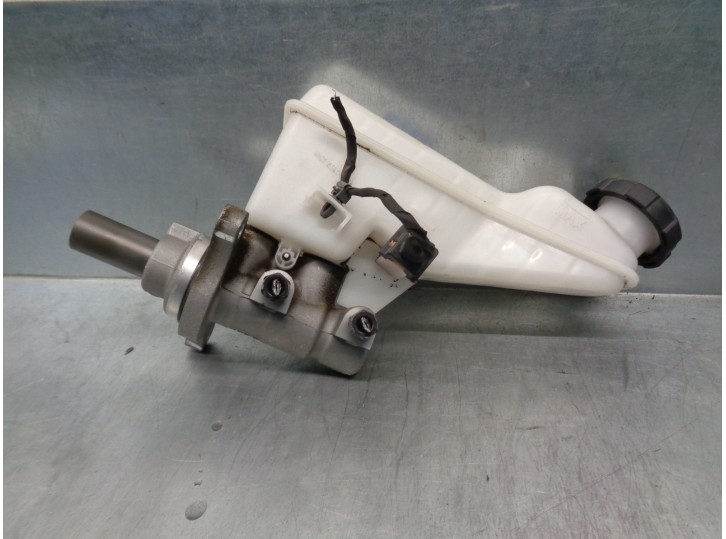 Recambio de bomba freno para kia xceed 1.4 tgdi cat referencia OEM IAM J758561000  