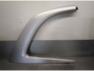 Recambio de molduras traseras para citroën c4 grand picasso 1.2 12v e-thp referencia OEM IAM 96776507  