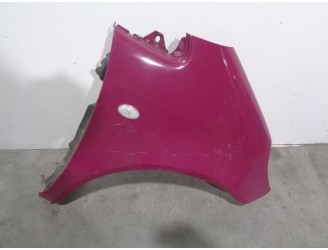 Recambio de aleta delantera derecha para mercedes-benz clase a (w168) 1.4 cat referencia OEM IAM A1688800818 MORADA 