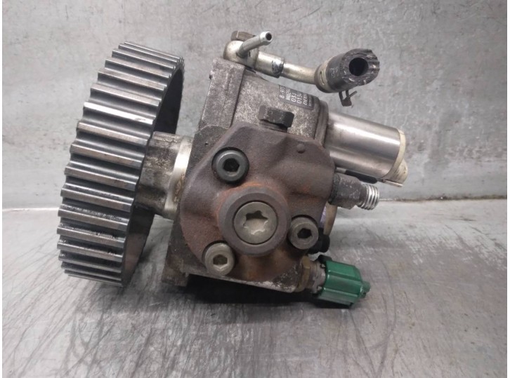 Recambio de bomba inyeccion para opel combo (corsa c) 1.7 16v cdti referencia OEM IAM 8973138624 HU2940000073 DENSO