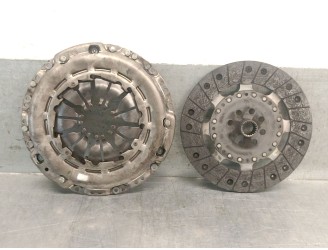 Recambio de kit embrague para dacia lodgy 1.5 dci diesel fap cat referencia OEM IAM 302051190R 302051190R 