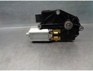 Recambio de motor techo electrico para kia xceed 1.4 tgdi cat referencia OEM IAM K8210J7000 81679J7900 