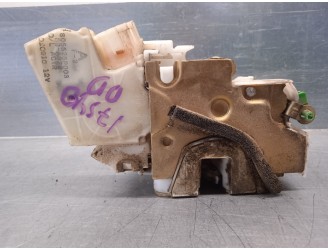Replacement front right door lock for Nissan Pick-Up (D22) 2.5 16V Turbodiesel CAT OEM IAM reference 805025P010 2