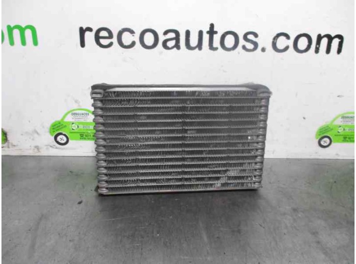 Recambio de evaporador aire acondicionado para peugeot bipper 1.4 hdi referencia OEM IAM 52265690 A311006E0A TGK