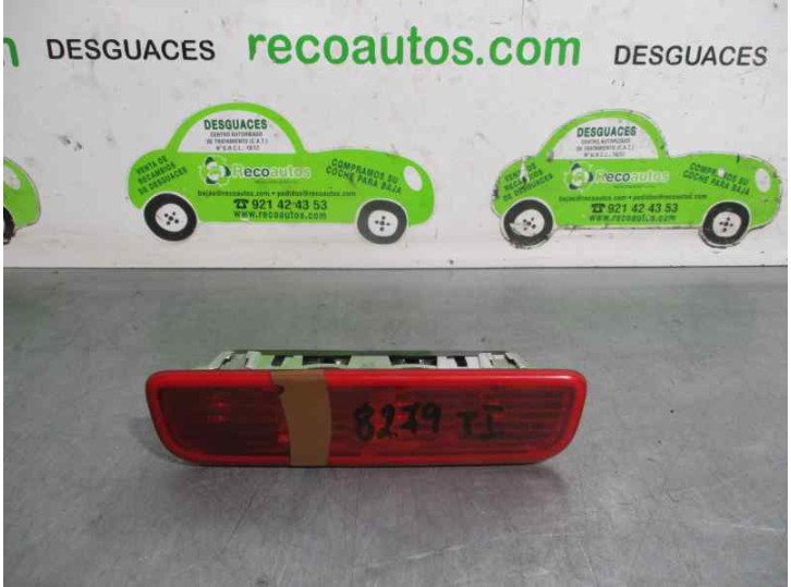 Recambio de luz central de freno para peugeot bipper 1.4 hdi referencia OEM IAM 2219261 